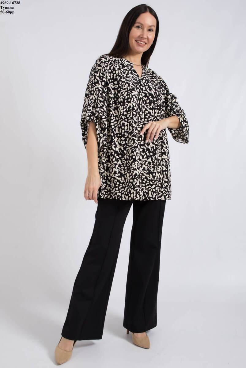 ТуникаРазмер 50,52,54,56,58,60Цена 2800 руб.