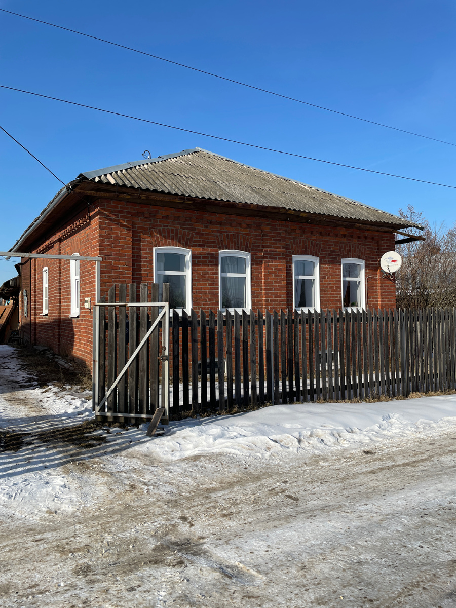 Этому дому больше 100 лет.