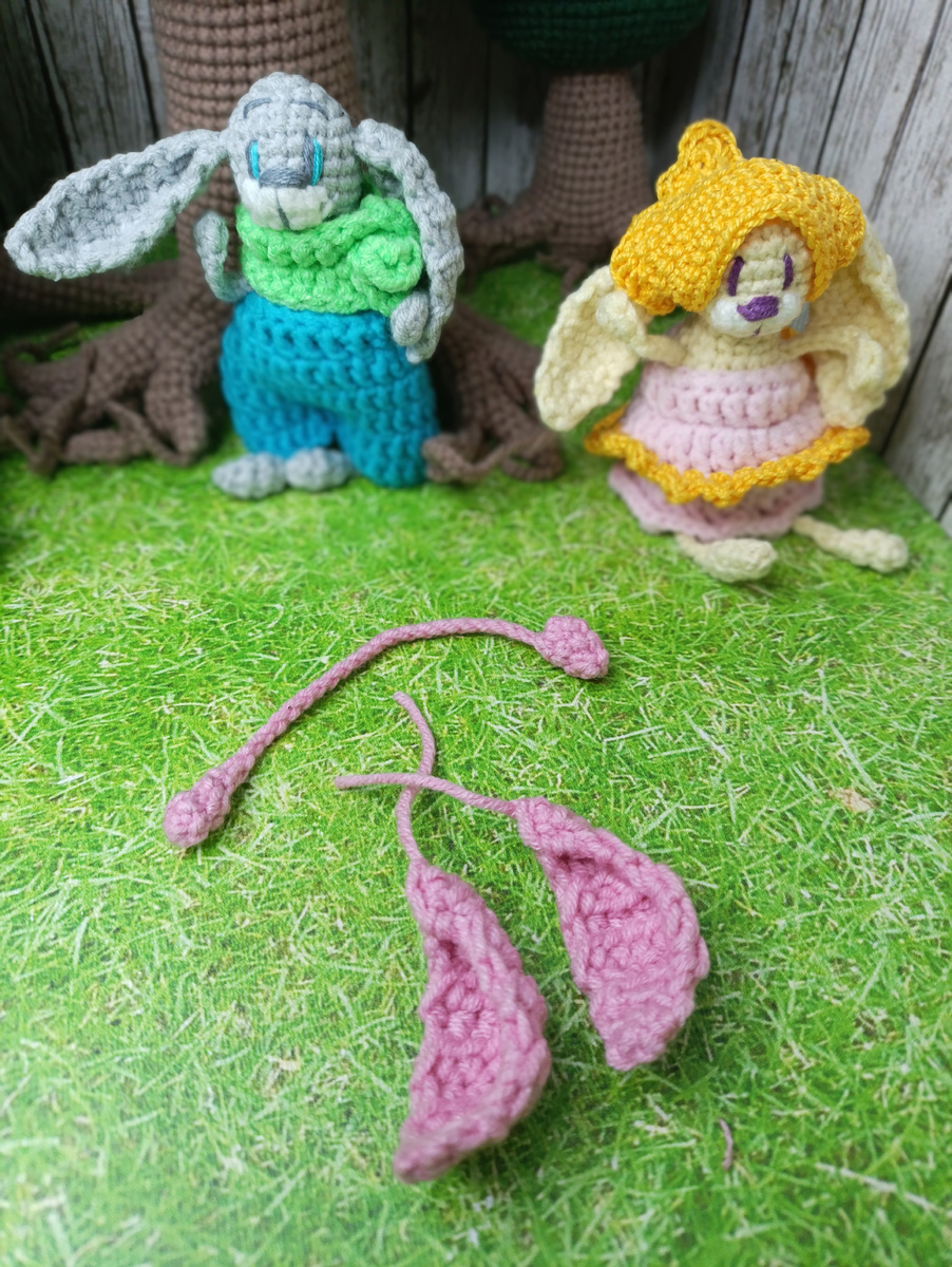 Ушки и нижние лапки