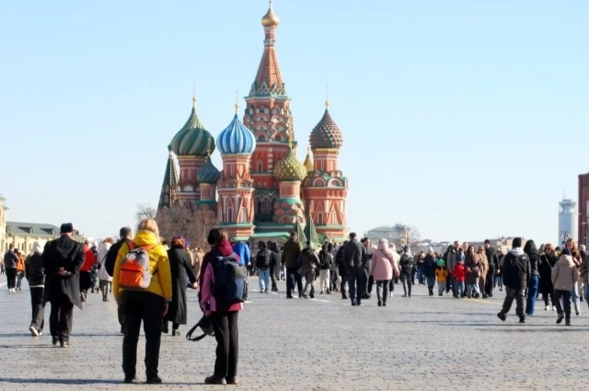    Россия в 2024 году увеличила выдачу виз иностранцам на 41%