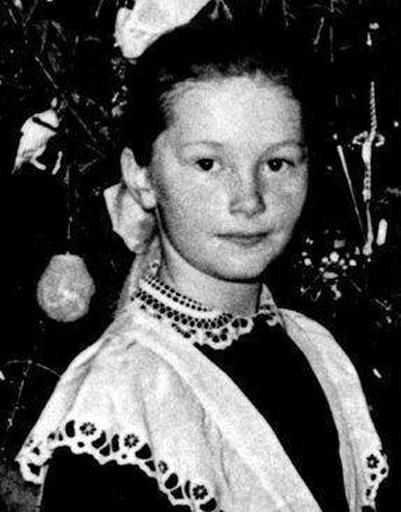 Алла Пугачёва в детстве