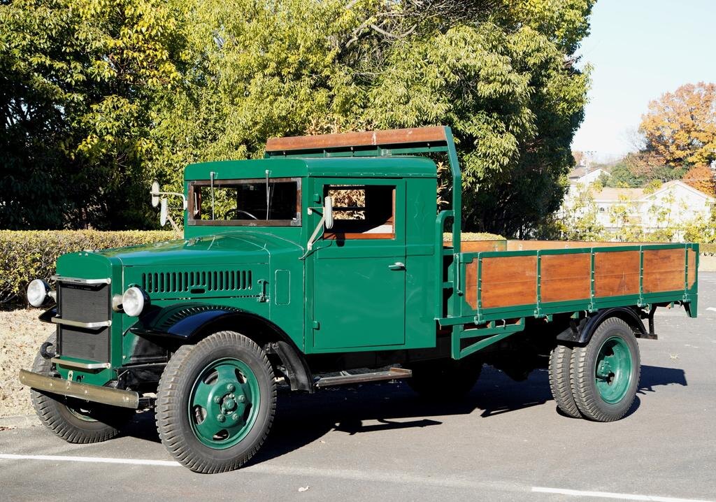 Toyota KC — лёгкий грузовик, аналог американского Dodge