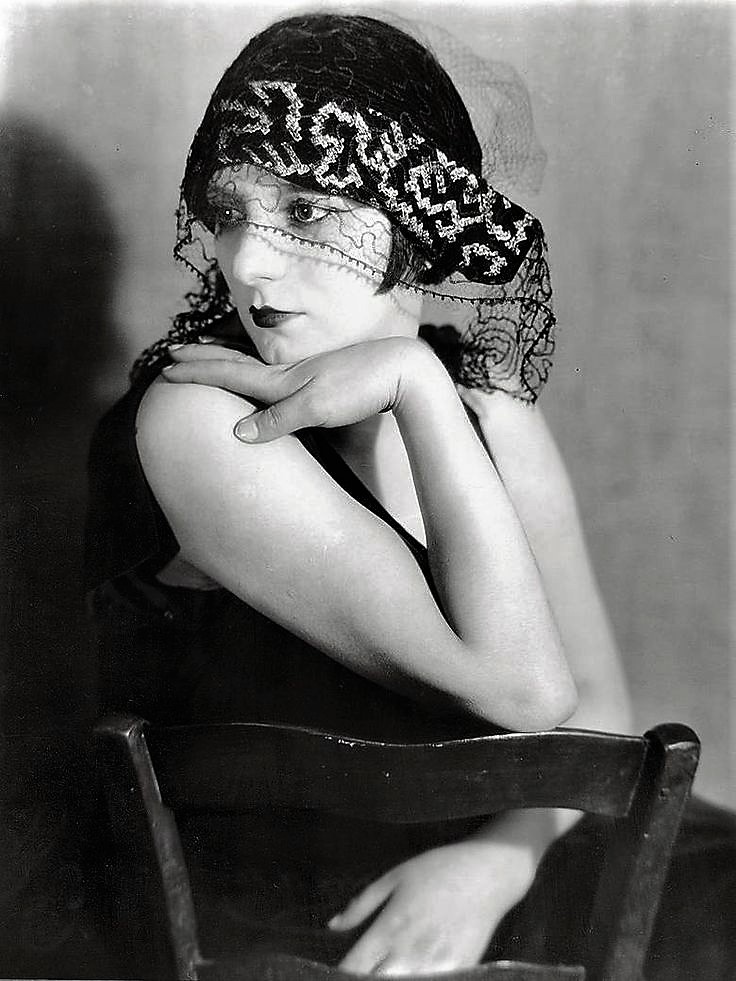 Кики, 1922