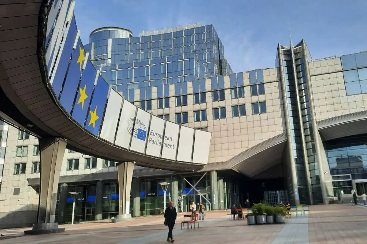    Здание в Брюсселе, где выставлялась картина Виктории Сусло. © Соцсети