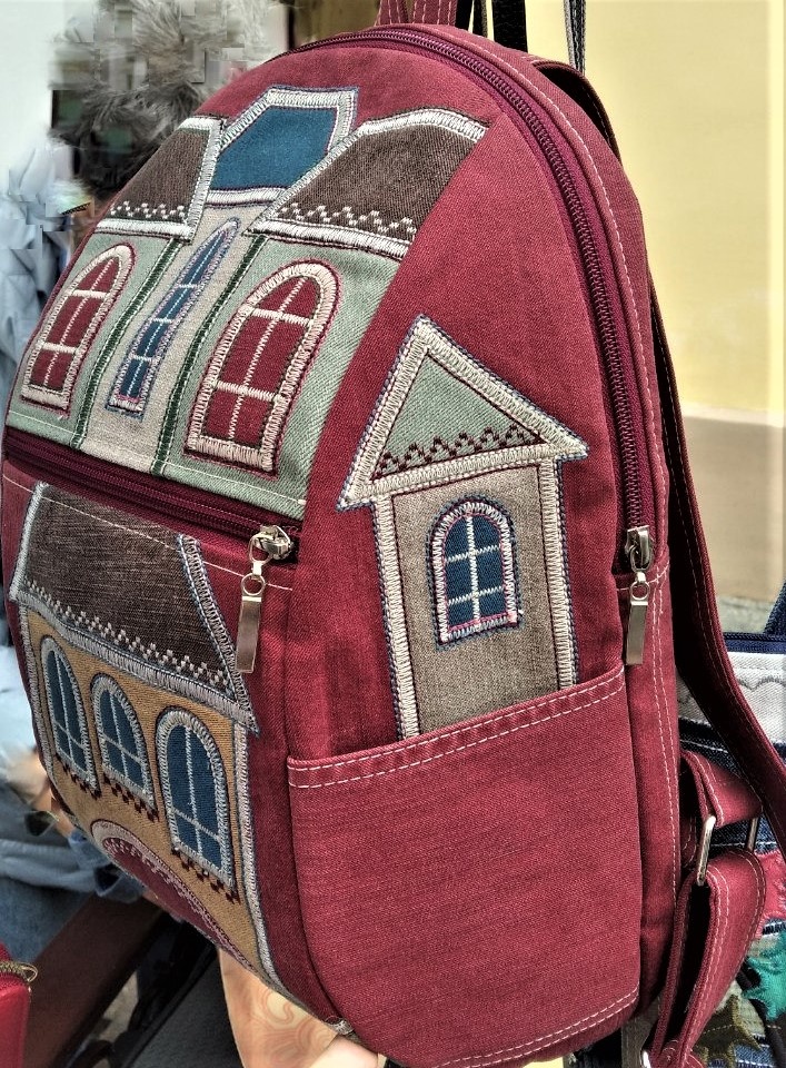 Такие рюкзаки шьют белорусские мастерицы Фото автора