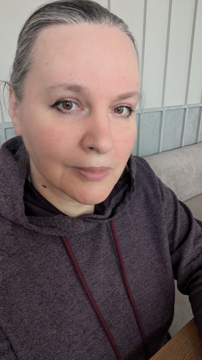 Автопортрет, сделанный  позавчера в поликлине