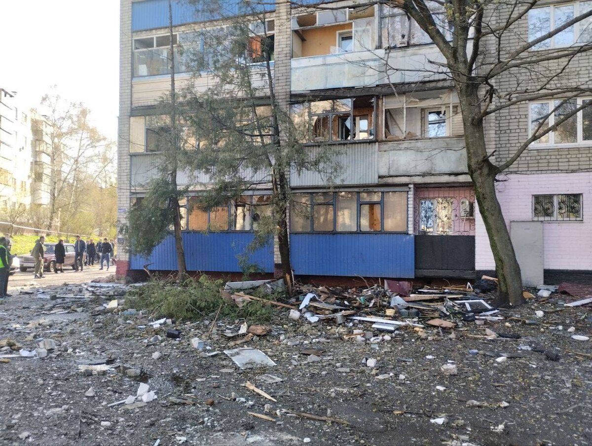     В Курске для оценки последствий атаки БПЛА проводится подомовой обход