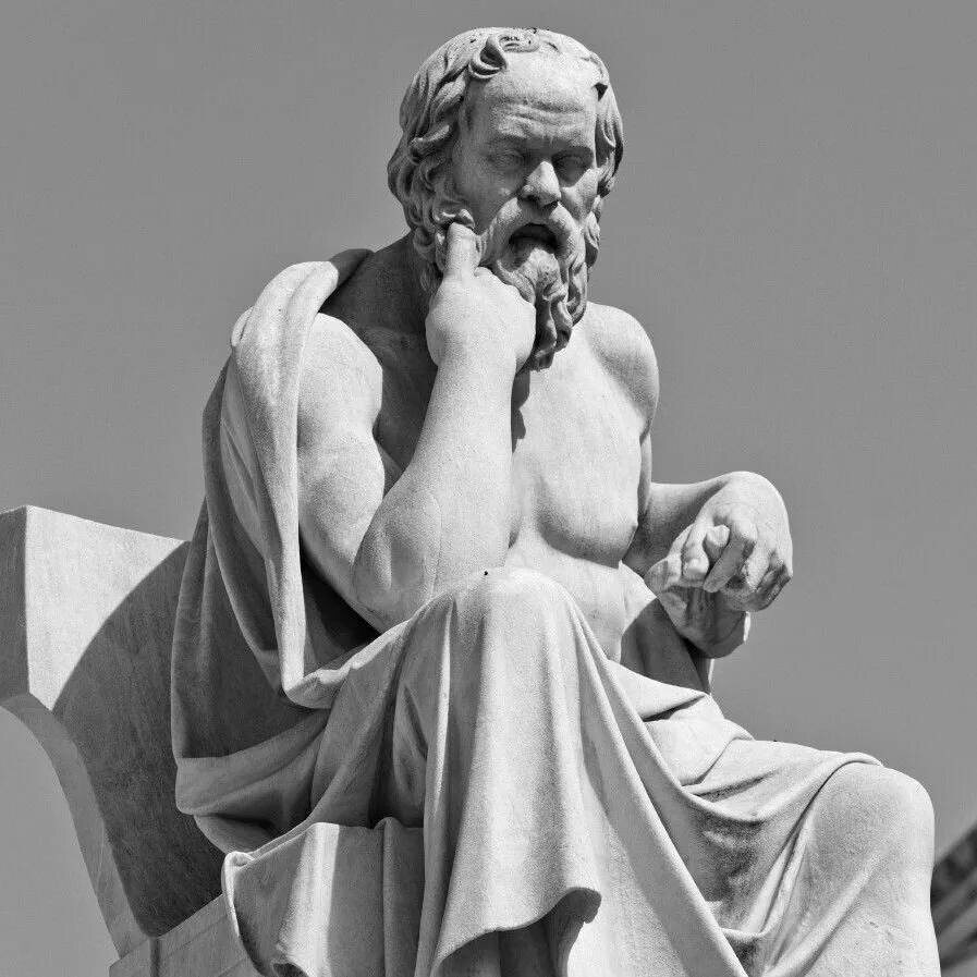 Статуя Сократа