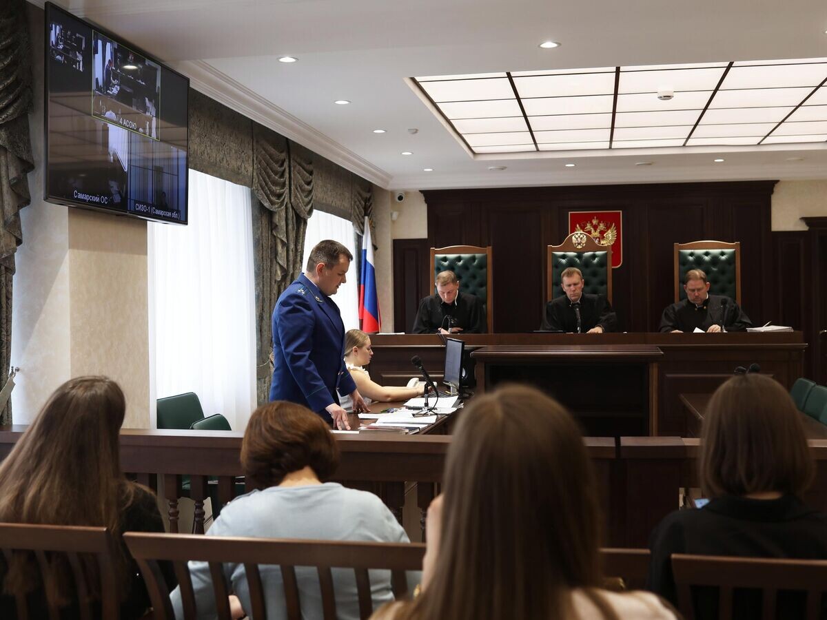    Заседание суда по делу певца Эдуарда Шарлота в Нижнем Новгороде© РИА Новости / Анастасия Макарычева