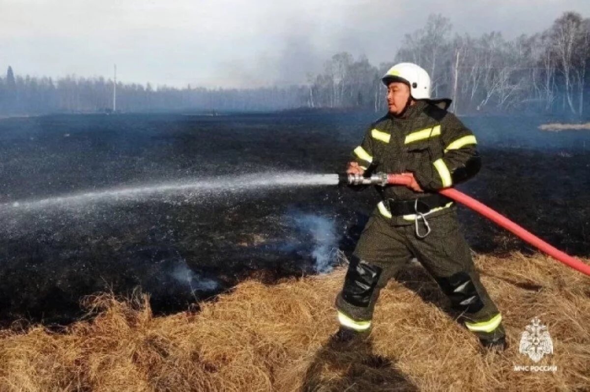    МЧС показало кладбище в Бурятии после пожара