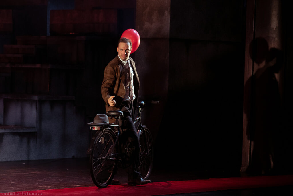    Фото: Людмила Сафонова Источник фото: Театр To Go