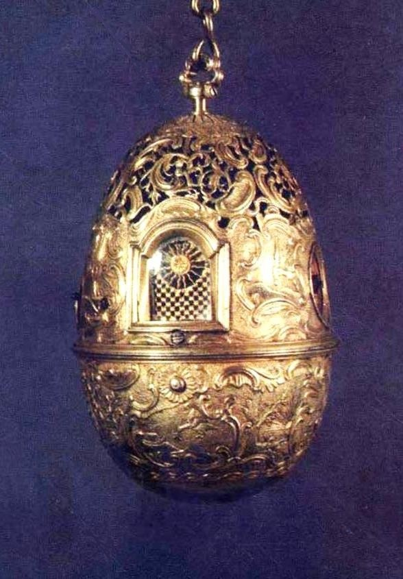 Уникальные карманные часы «яичной фигуры» (хранятся ныне в Эрмитаже)