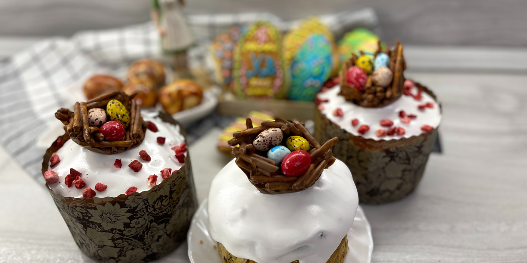 Самые настоящие, сдобные, классические куличи. Не воздушные пышные кексы, не нежные бриоши, а именно КУЛИЧИ. Вкусные — просто невероятно!