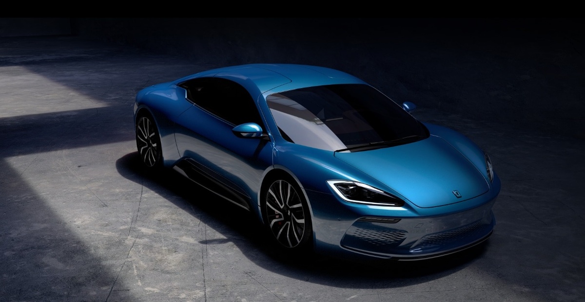 Фото Isdera  📷
