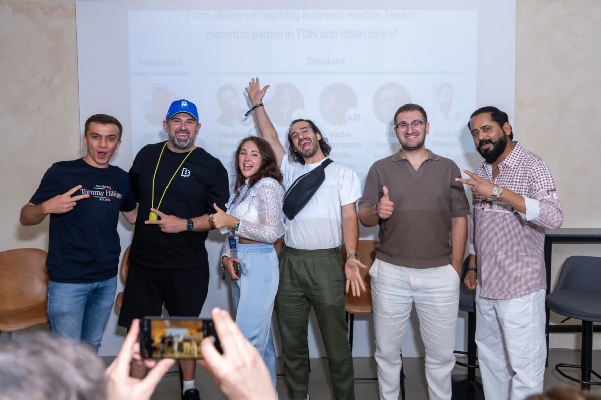 Это мы в Сингапуре с коллегами по TON обсуждали развитие TMAs, сейчас уже дома.