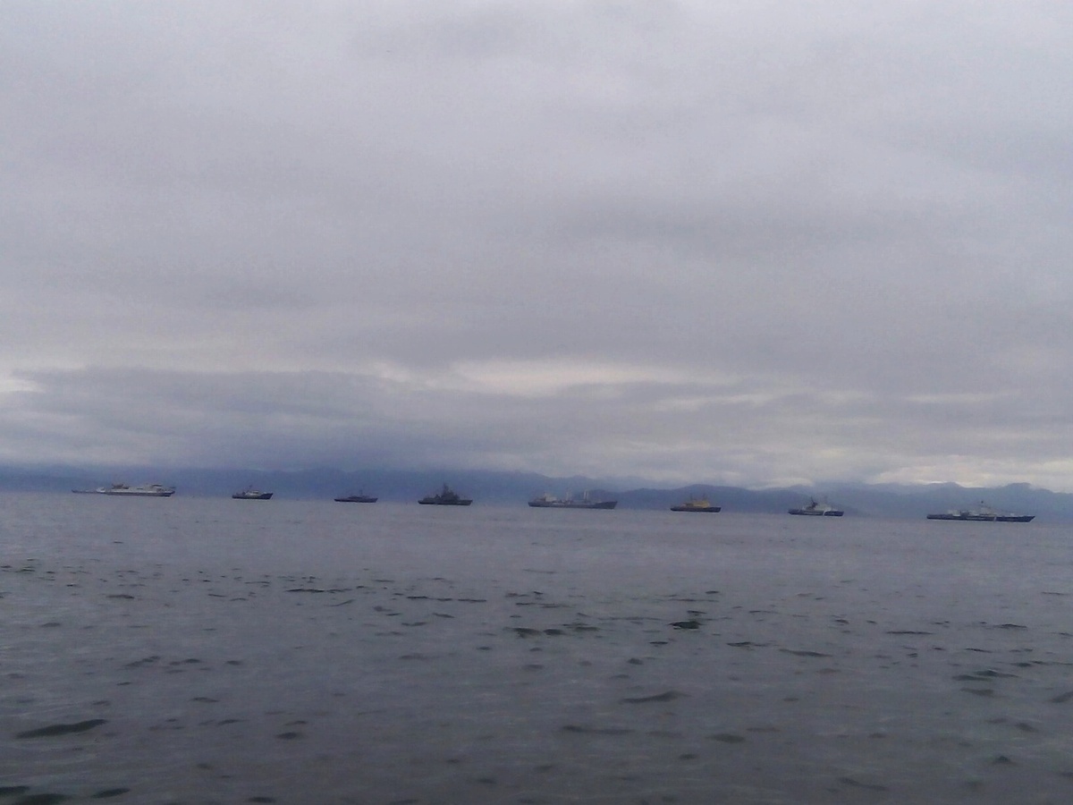 Парад кораблей в Авачинской бухте на день ВМФ, Петропавловск Камчатский