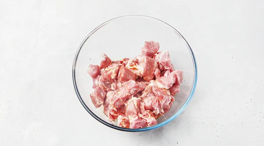   Жаркое из свинины с картошкой в кастрюле (gastronom.ru)