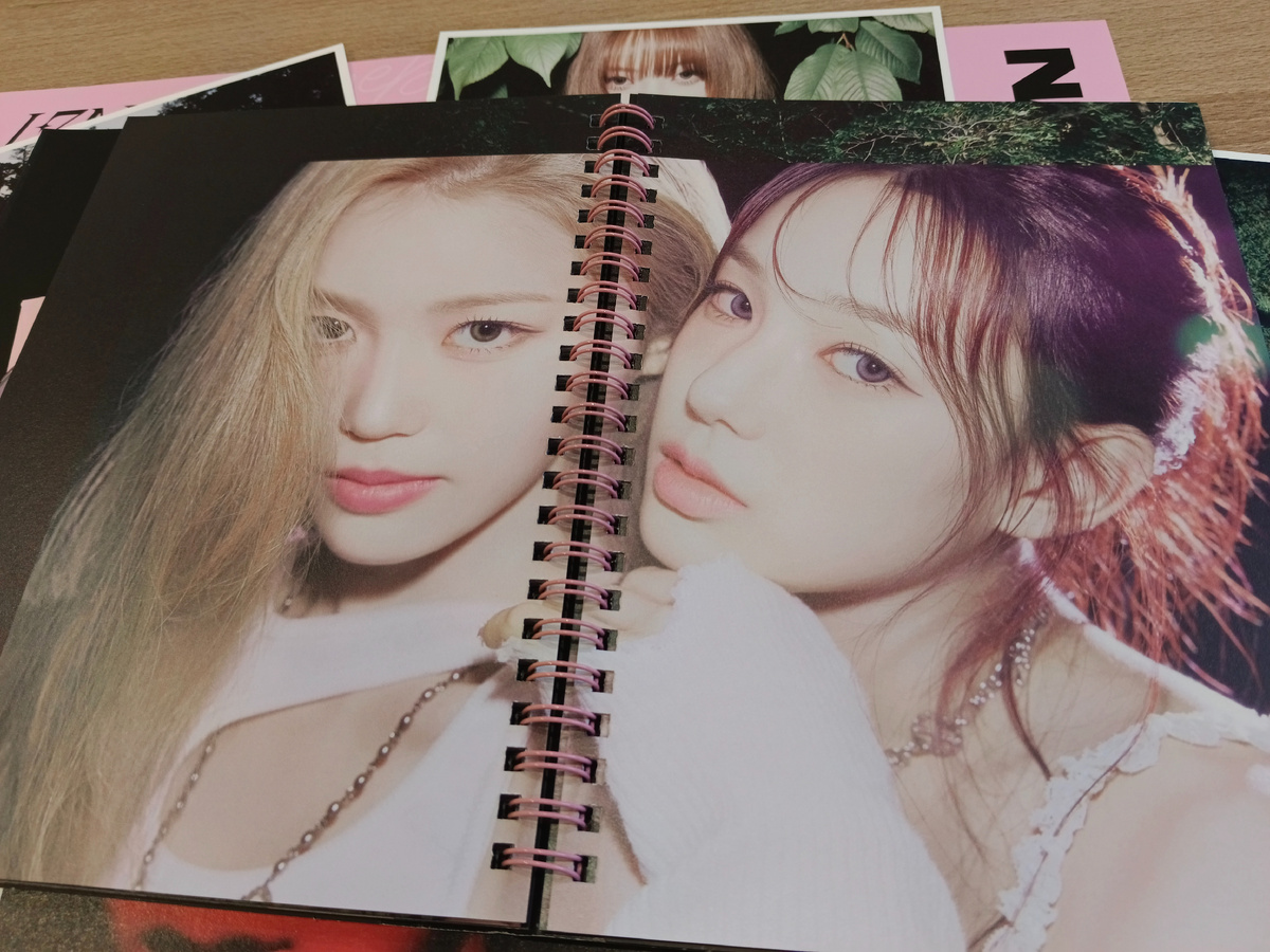 Образы девушек в этой фотосесии очень яркие и впечатляющие. 