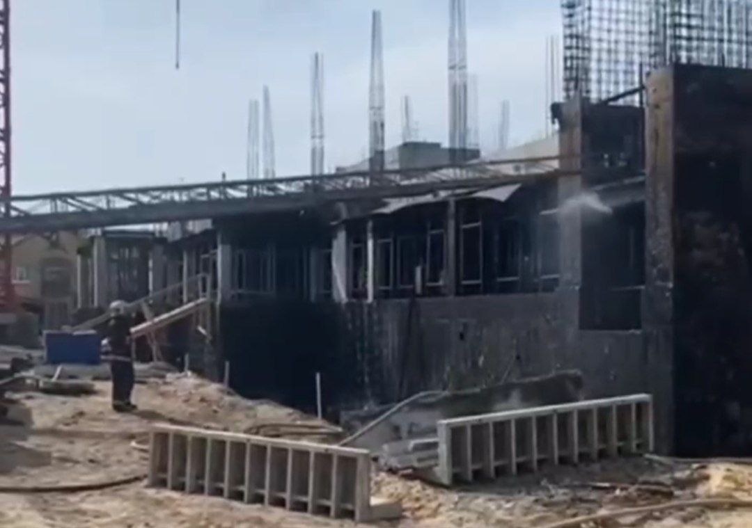    Пожар ликвидировали на площади в 500 квадратных метров