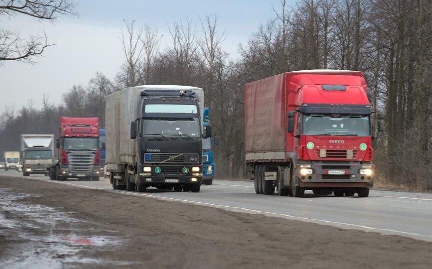 «Рост был кажущимся»: эксперт сравнил ситуацию на рынке автоперевозок с финансовым пузырём