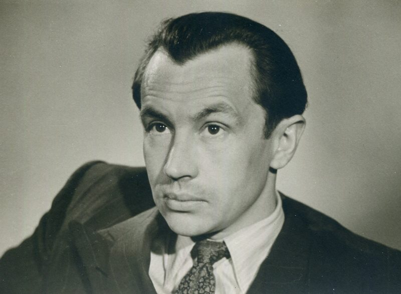 Режиссер Ярополк Лапшин