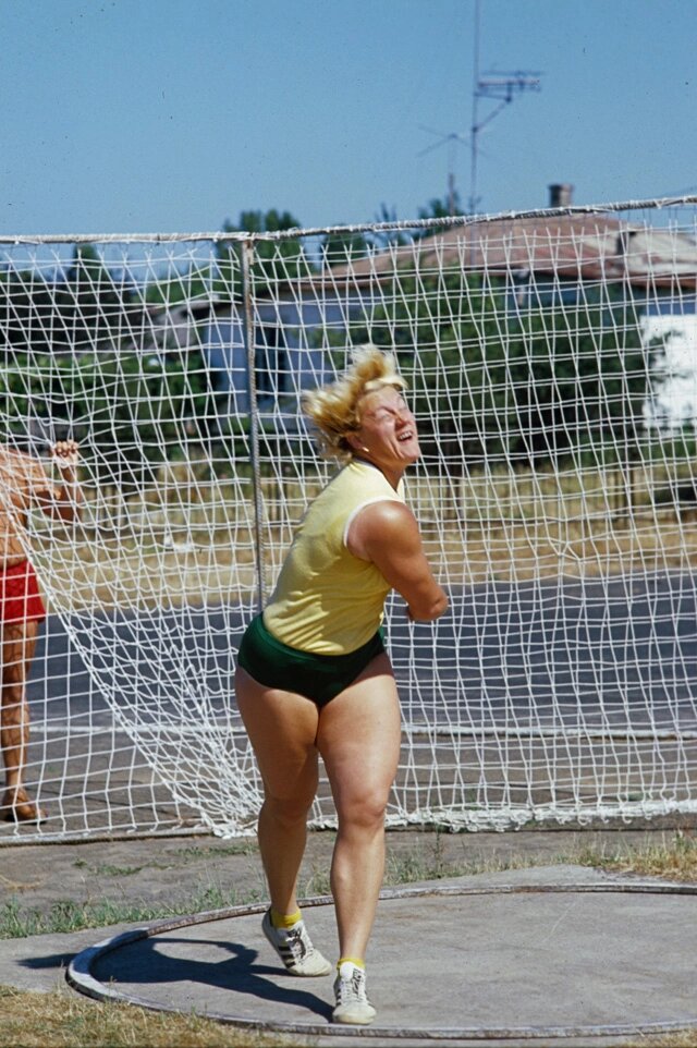    Светлана Мельникова на VII летней Спартакиады народов СССР заняла первое место среди метательниц дисков. 01.05.1979. Фото:  РИА Новости/ Владимир Федоренко