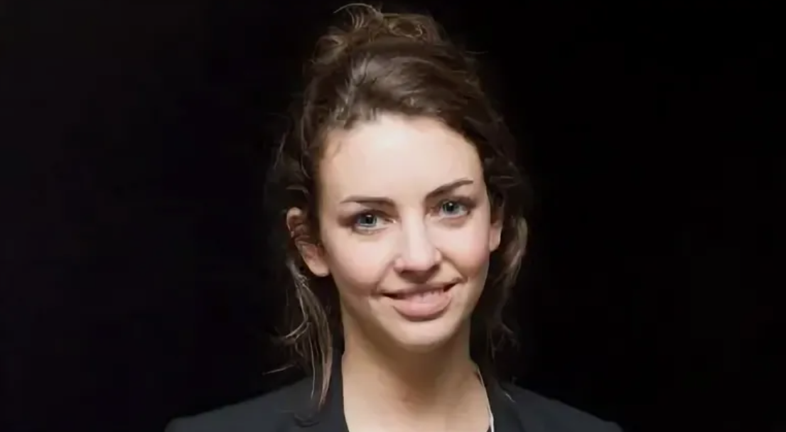 Во дворец вернулась «запасная» принца Уильяма — Роуз Хэнбери. Карл III посодействовал счастью сына? 