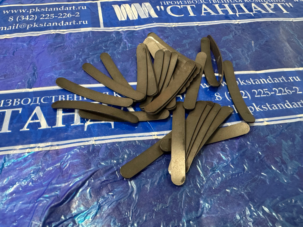 Ленточная плоская пружины из стали 50ХФА