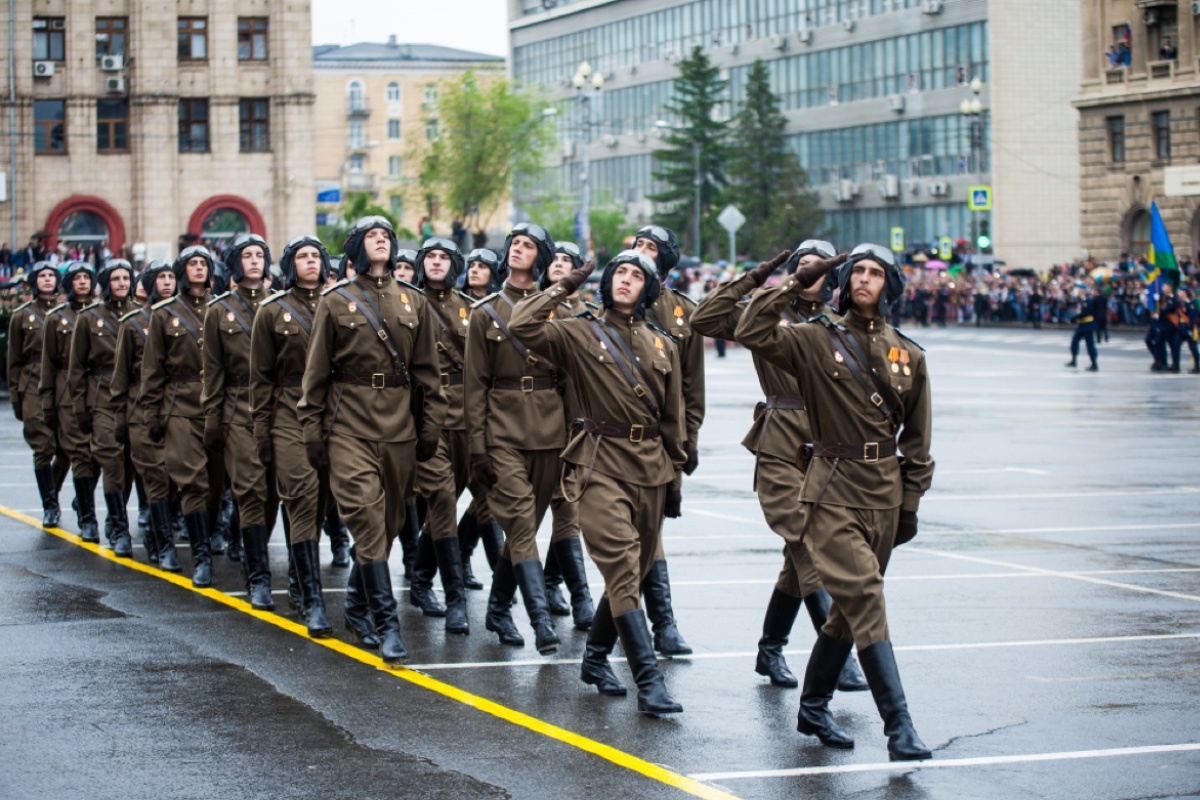 Ev. Safronov / Shuttersock / FOTODOM📷Парад Победы в Волгограде