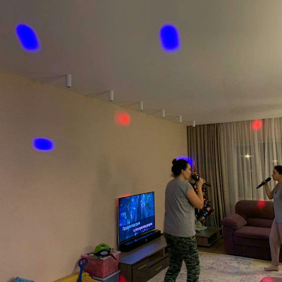 Домашняя вечеринка с караоке ast-50 и новыми песнями.