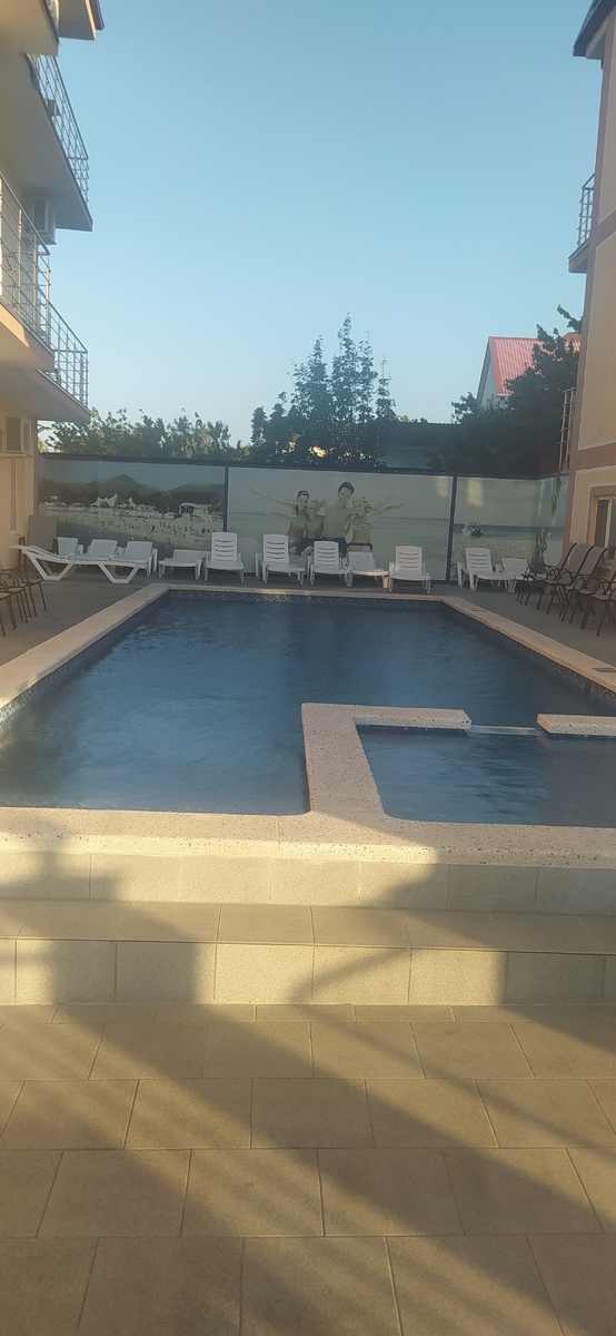 Бассейн в гостинице