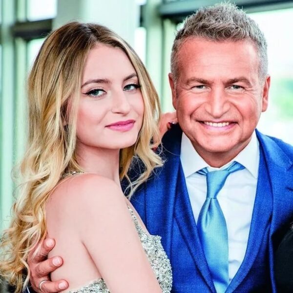    Леонид Агутин с дочерью. Фото: ТВЦ