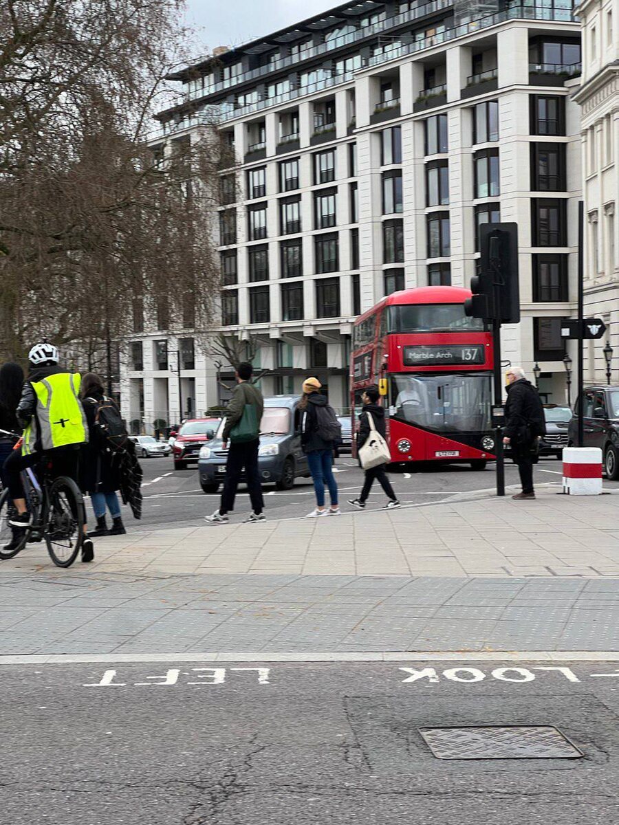 Улицы Лондона. Англия. Фото из личного архива