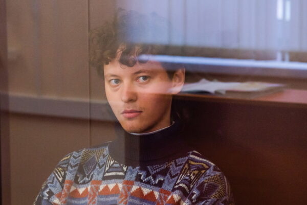    Певец Шарлот*. Фото: ТВЦ