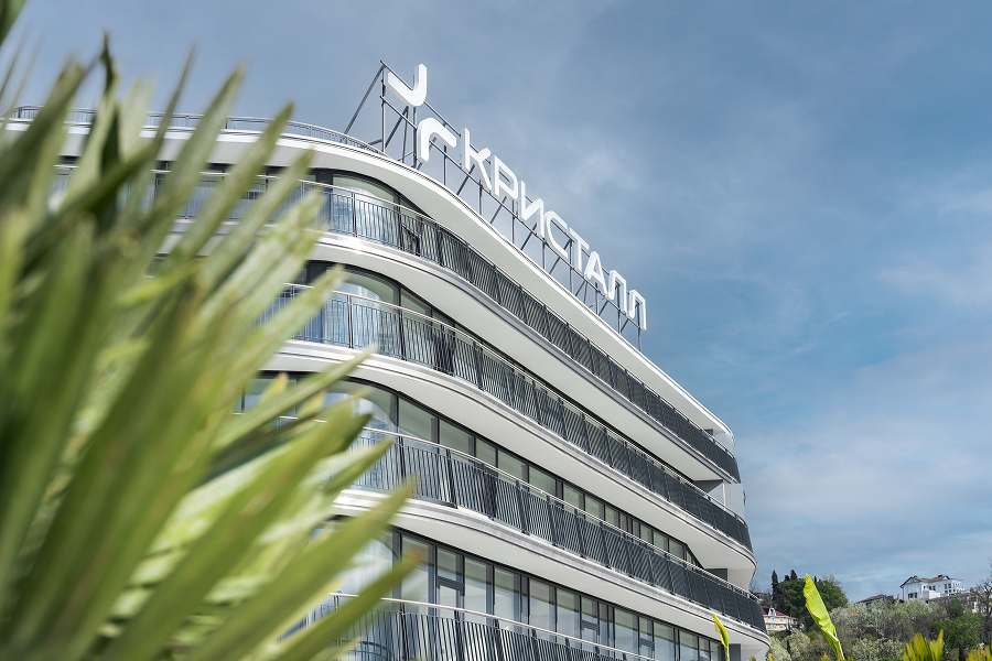    В Сочи впервые за 25 лет открывается новый санаторий «Кристалл» (фото 1)