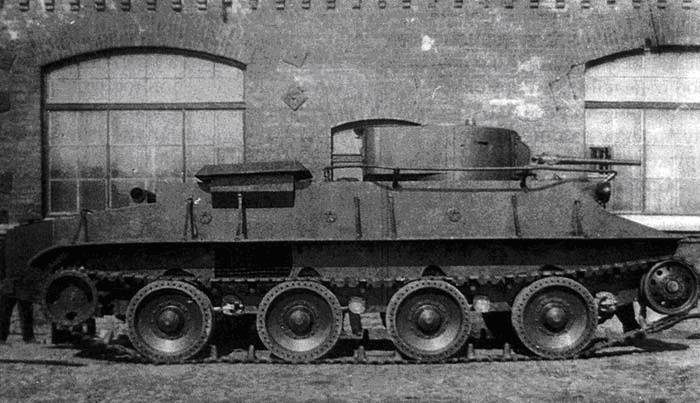 Собранный прототип ПТ-1 на заводском дворе. Фотография в свободном доступе.