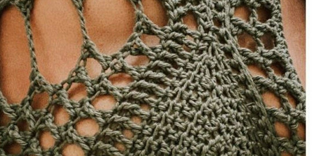 Пляжная мода крючком: стиль, свобода и немного вдохновения.