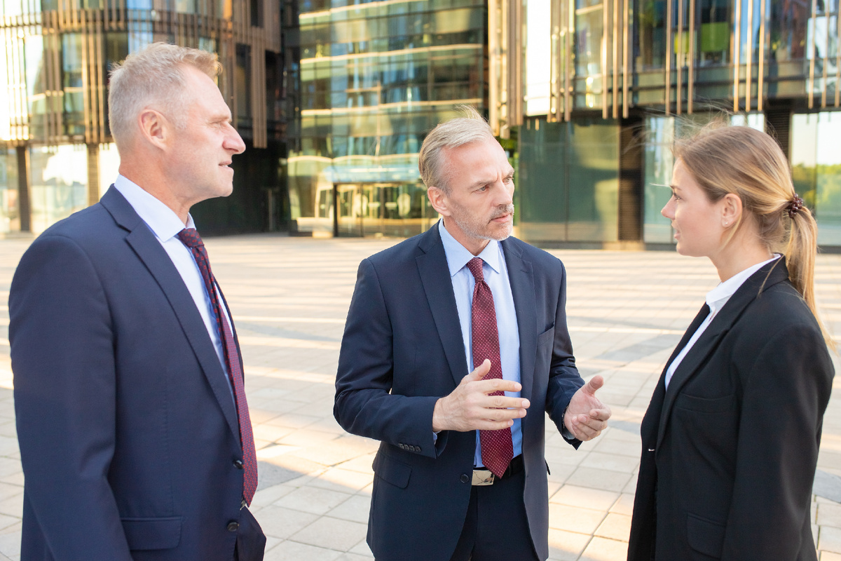 Последовательный перевод. Переводчик за работой