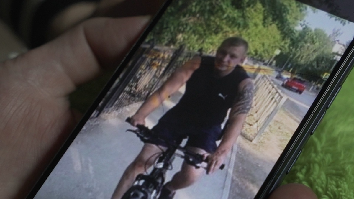 Иван Зверев