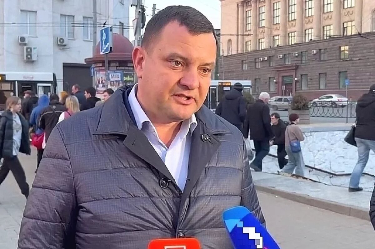    Глава департамента транспорта Ростова Вадим Шкабарня подал в отставку