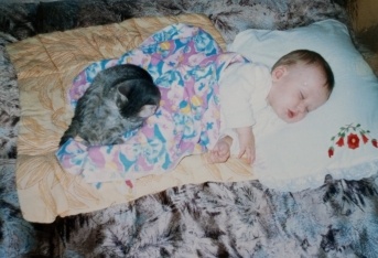 Спасибо за подушку, тёплые ласковые руки!