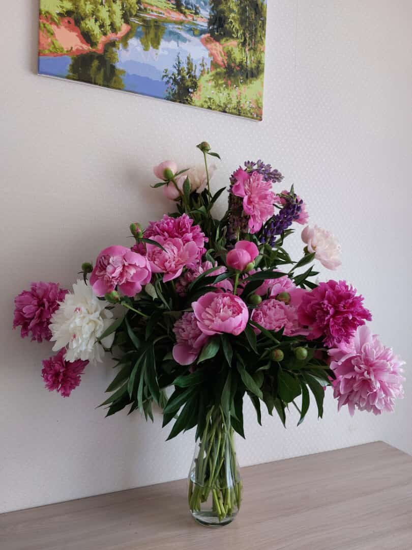 Листайте, и увидите примеры моих букетов:)