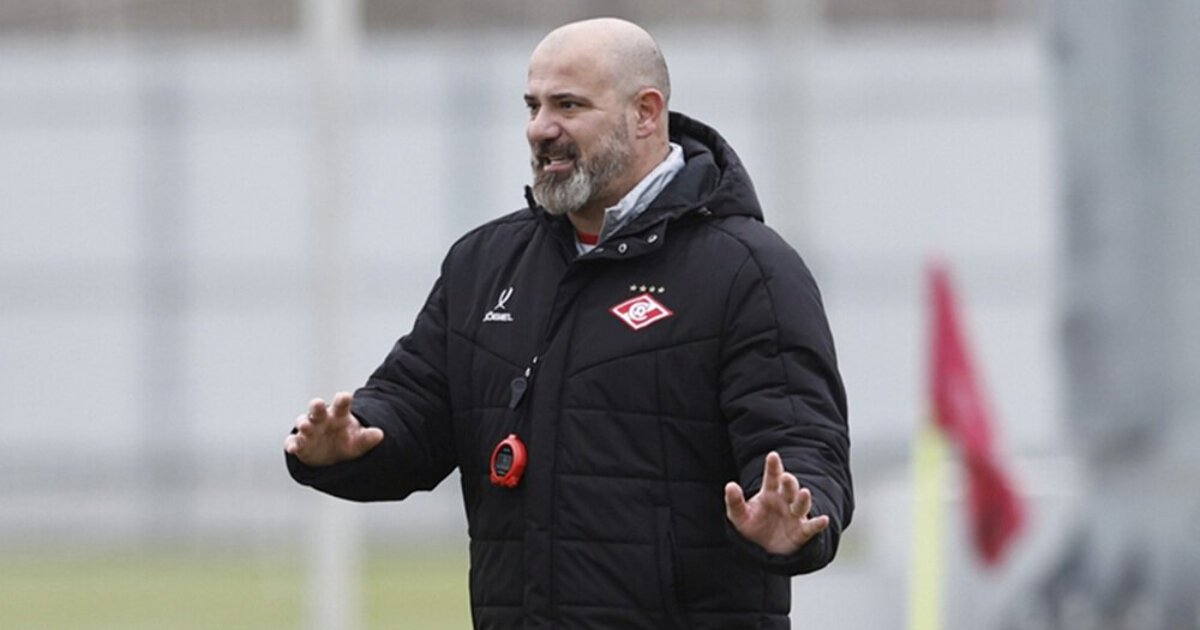 Деян Станкович не дал отдохнуть основе в матче Кубка с "Уралом". Прав?