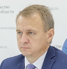    Андрей Момент