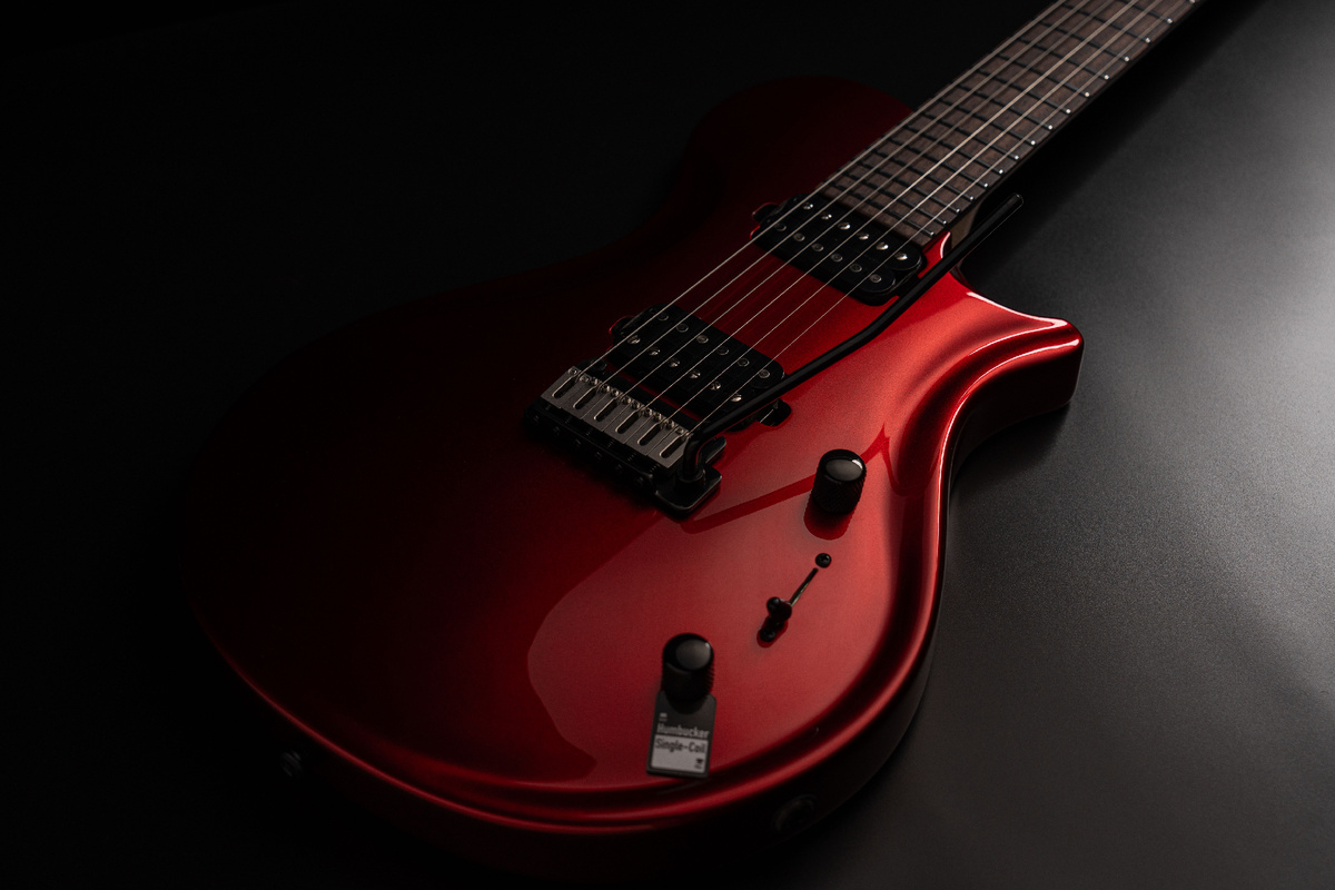 Электрогитара Covenant CUSTOM MODEL BE Ruby