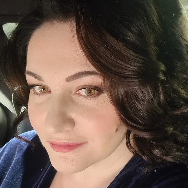     Хибла Герзмава и Владимир Спиваков исполнят военные песни в преддверии 80-летия Победы