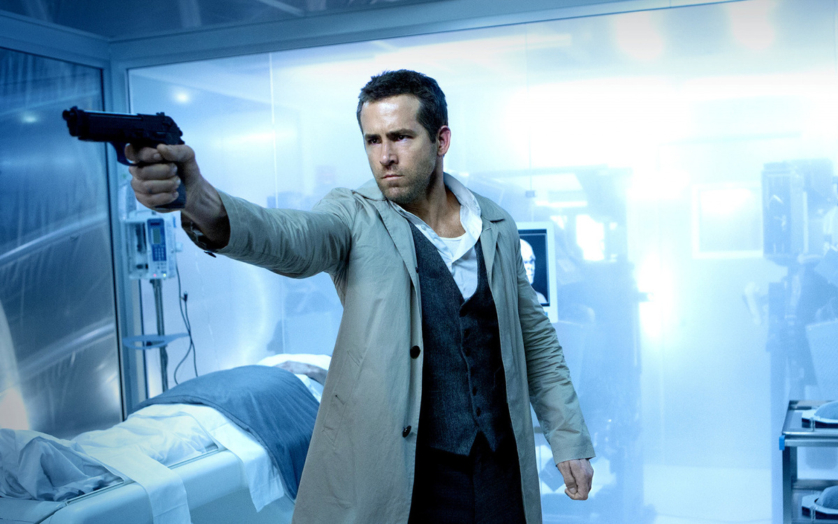 Кадр из фильма «Вне себя» (2015)