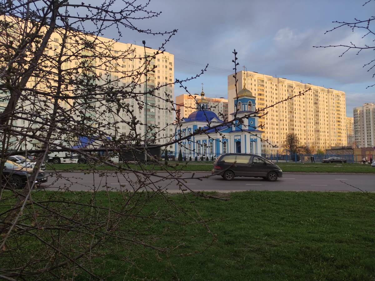 Курск, Храм Воздвиженья Креста Господня, 15.04.2025