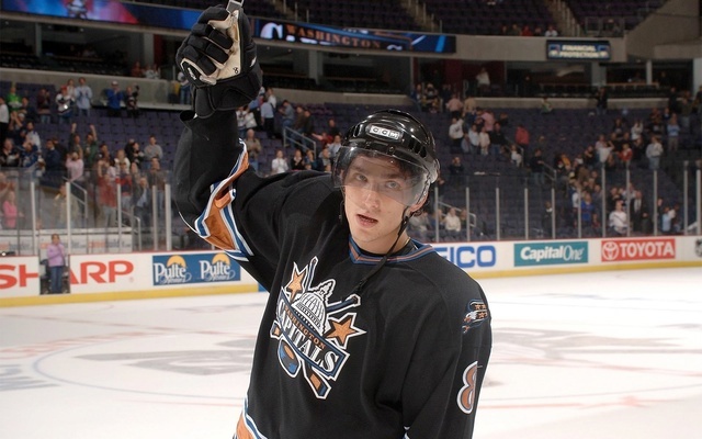 Александр Овечкин на своем первом матче НХЛ. Фото: vk.com