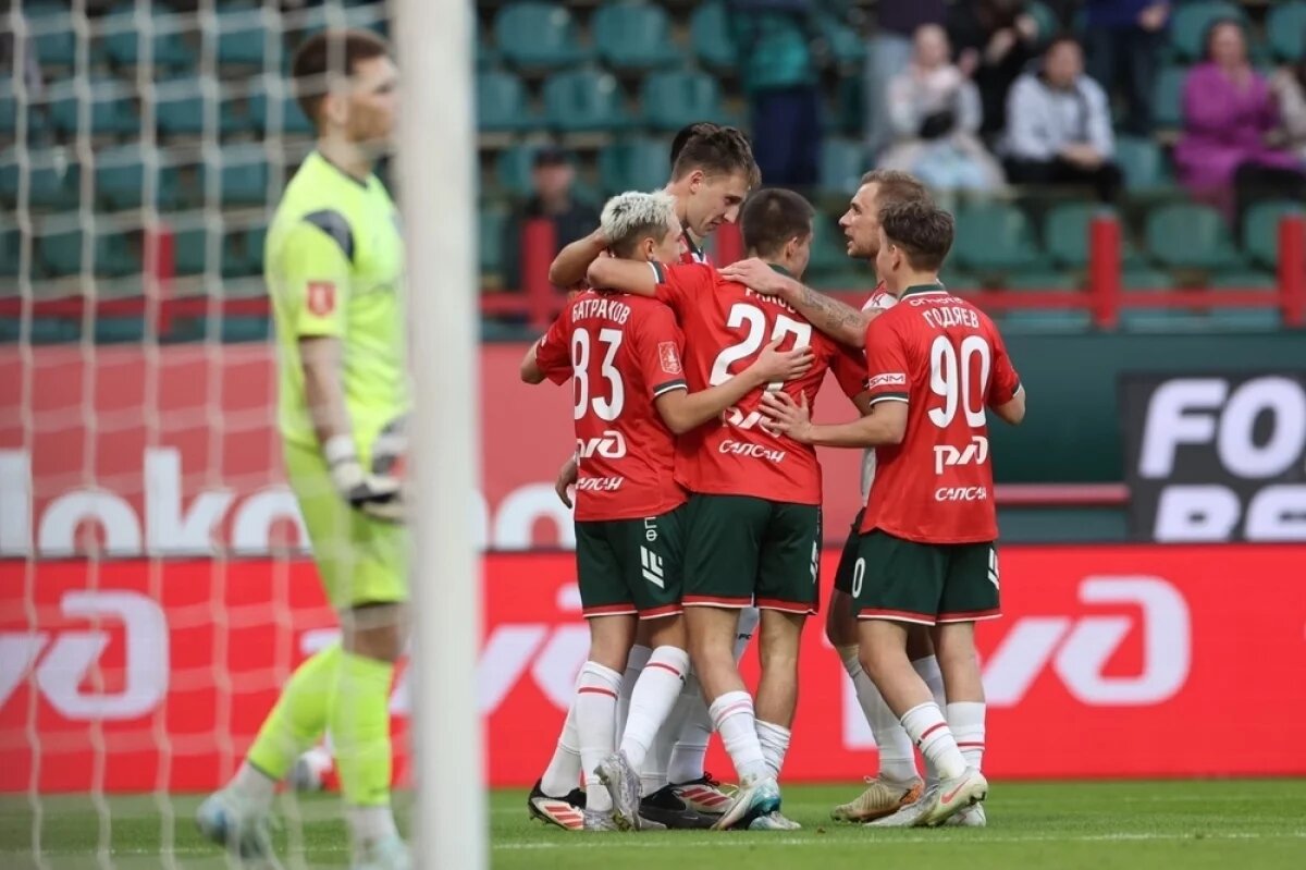    Грозненский ФК «Ахмат» проиграл «Локомотиву» в полуфинале Кубка России